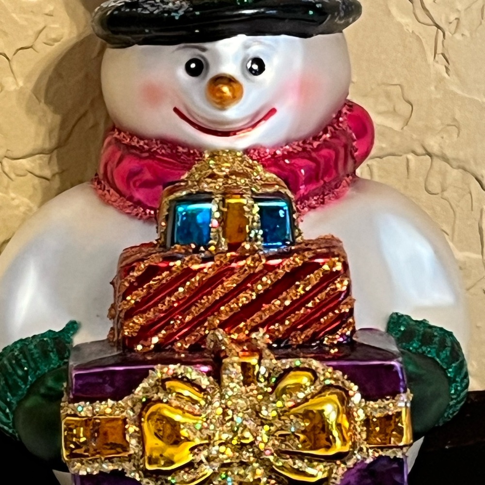 Old World Christmas Glitter￼Snowman With Presents ￼Glass Blown Ornament ￼(4.5”)